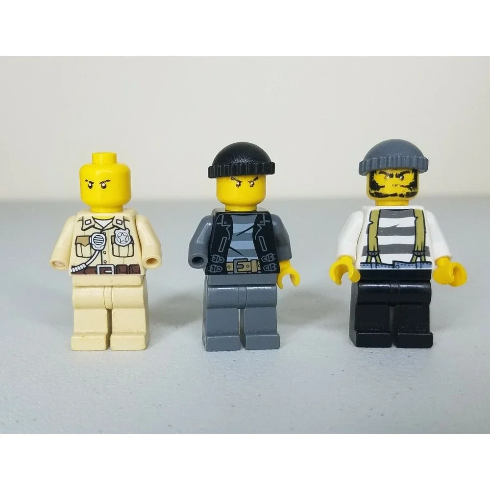 LEGO City Forest Police Cop Ranger & Robbers Minifigure Lot